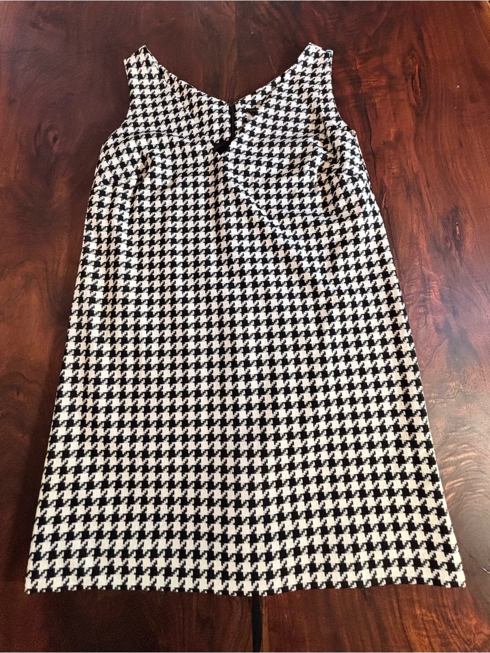 Ann Taylor Black & White Houndstooth Sleeveless Shift Dress